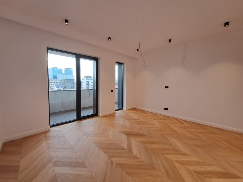 Calea Floreasca- 3 camere, open-space, etaj 4/5